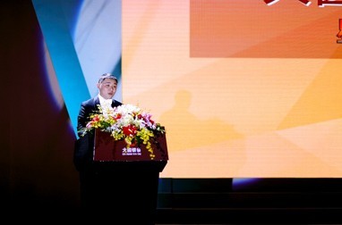 大圓銀泰總裁袁顧明