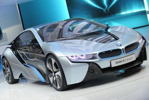 BMW i8 takes on the Tesla Model S, while stretched Model S encroaches on BMW  turf