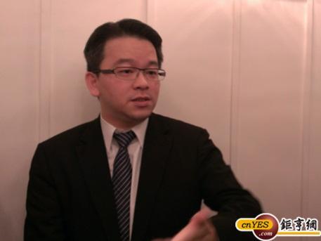 瑞信證券許忠維認為美國經濟與蘋果新品銷量將會直接影響外資動向。