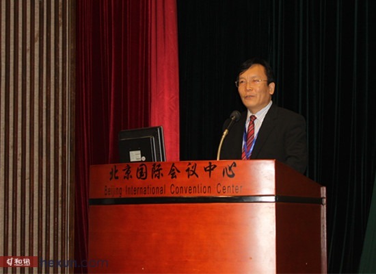 山東招金集團有限公司副董事長、招金礦業股份有限公司董事長 翁占斌