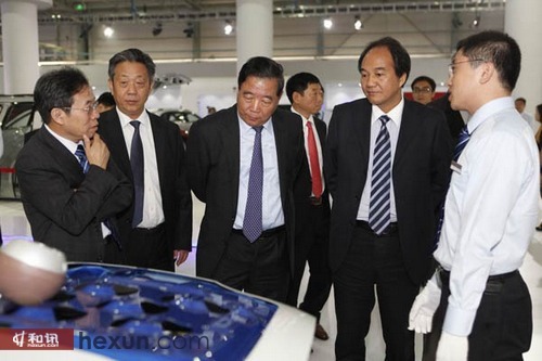 行業專家參觀長城汽車第4屆科技節展廳