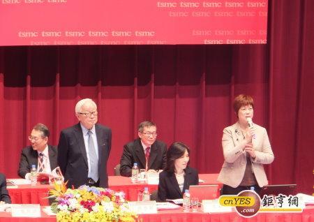 台積電董事長張忠謀今主持股東會。(鉅亨網記者尹慧中攝)