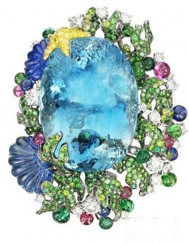 Anna Hu華人珠寶：古典與藝術的精品 