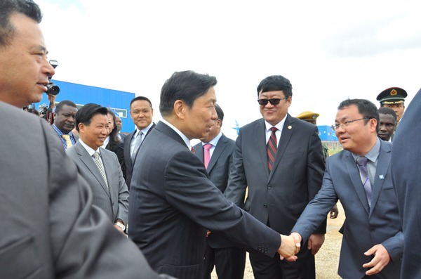 李源潮接見贊比亞中礦資源公司代表