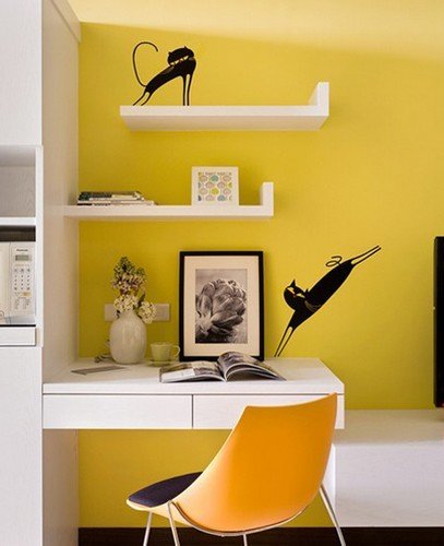 電視墻這邊還設計了一個書桌地功能