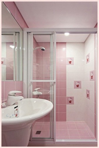 空間雖然小海獅劃分出了一個獨立地移門淋浴房，一般小戶型都會做一個浴簾，從而使空間更靈動更開闊