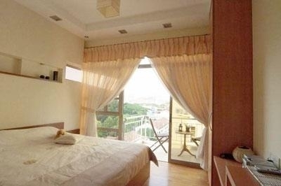 鏡子與落地門窗不宜對床