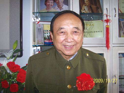 任士榮