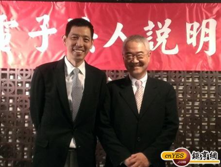 中磊總經理王煒(左)與董事長王伯元對上半年表現相當滿意。