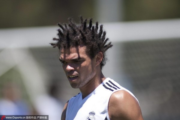 佩佩新髮型神似wifi