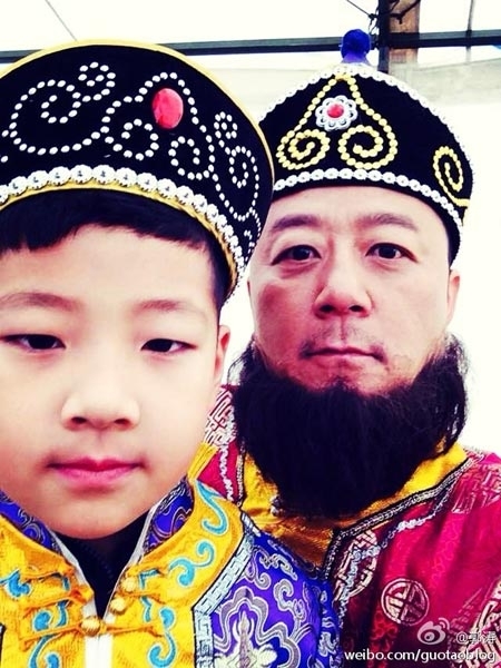 郭濤、石頭變草原父子（圖片來源：新浪微博）