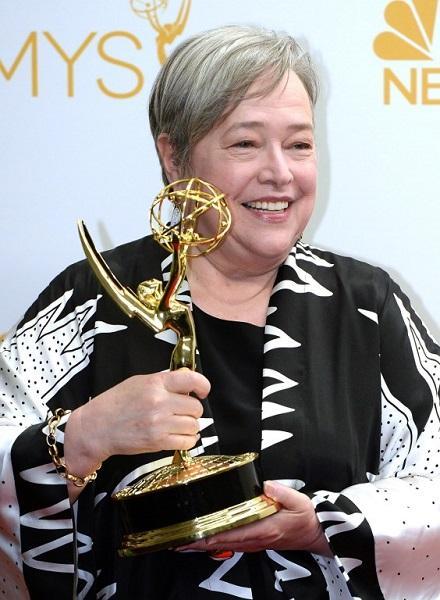 迷你影集類最佳女配角Kathy Bates《美國恐怖故事：女巫大聚會》(圖:AFP)