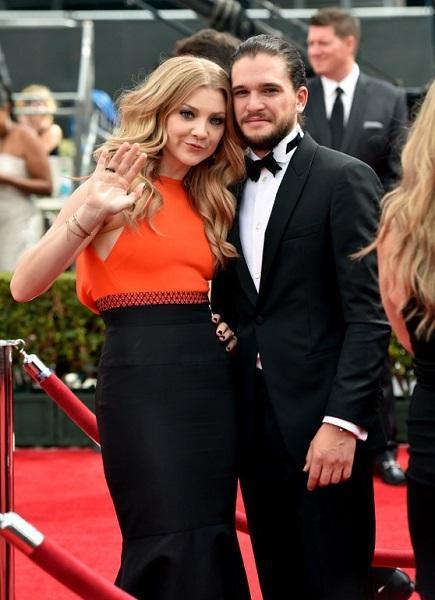 《權力的遊戲》女配角Natalie Dormer (左)、男配角Kit Harington(圖:AFP)