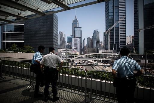 中國投資人改瘋房市 (圖: AFP)