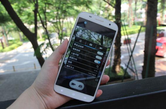 聖誕元旦 入手神舟手機最佳時機