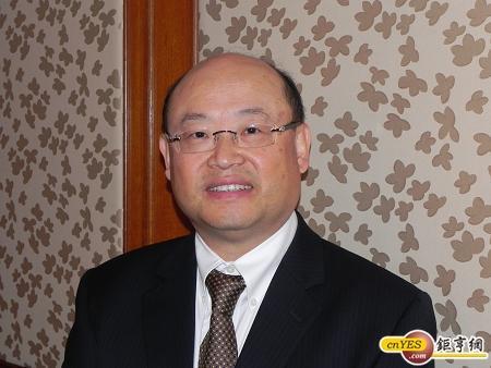 龍燈環球董事長羅昌庚