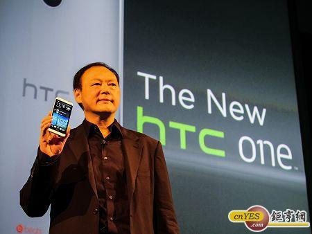 宏達電執行長周永明親赴英國倫敦發表新HTC ONE。(宏達電提供)