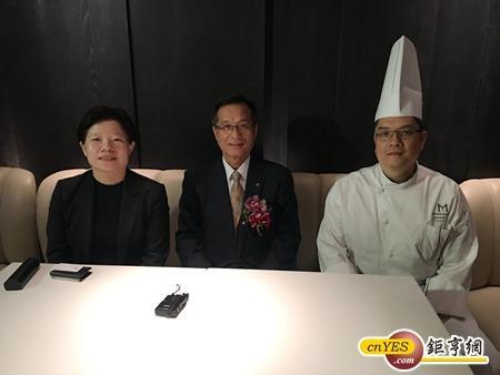 台北美福大飯店董事長陳春銅(中)和副總經理郭玲玲(左)。(圖：鉅亨網記者王莞甯攝)