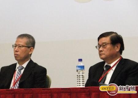 新日光執行長洪傳獻(左)與昱晶總經理潘文輝。(鉅亨網記者尹慧中攝)