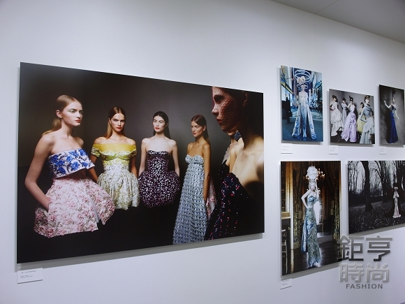 Dior Couture Patrick Demarchelier攝影展(圖片來源：鉅亨時尚）