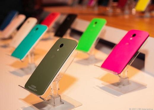 Motorola Moto X具備多種顏色可選擇。(圖：CNET)