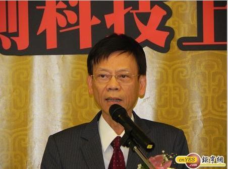 漢微科董事長許金榮