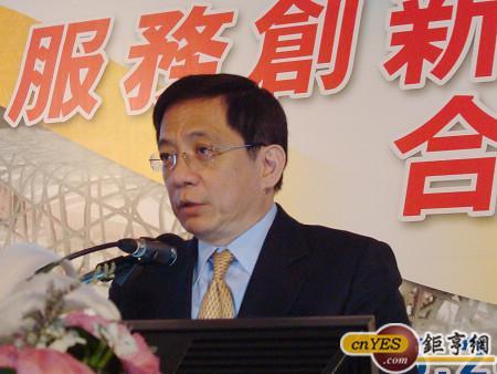 經建會主委管中閔表示，美國聯準會掌握的數據看到美國景氣復甦，這是正面訊息。(鉅亨網記者黃佩珊攝)