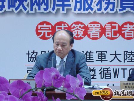 經濟部長張家祝表示，陸資企業除指派少數高階管理階層人員來台外，大多數員工仍在台灣僱用我國人士，創造我國就業機會。(鉅亨網記者黃佩珊攝)