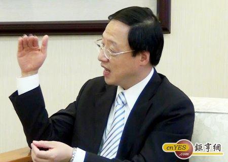 行政院長江宜樺接受鉅亨網專訪。(鉅亨網記者蔡宗憲攝)