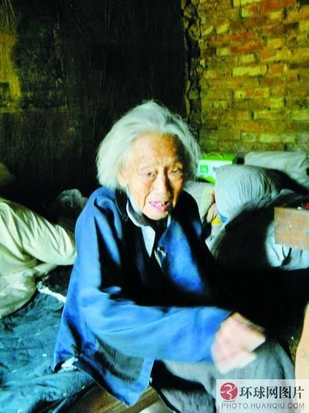 桑拿女被男友虐待48小時 乳頭被燙傷腳底皮被烤熟（組圖）