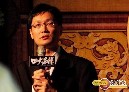 中華網龍睽違2年推出3D武俠大作；圖為副總經理劉裕敏。(鉅亨網記者尹慧中攝)