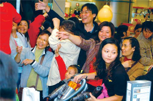 消費旺季買氣熱 家電商品促銷熱賣