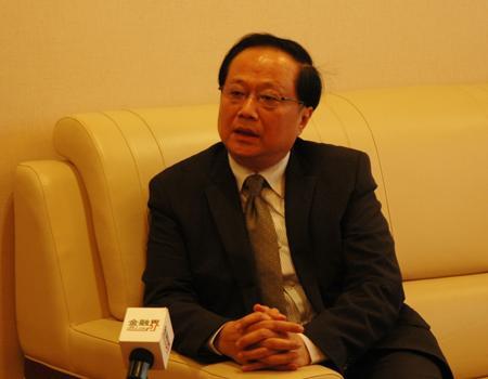 人保財險董事、副總裁王和文章圖