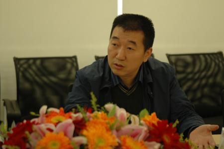 信達證券研究總監 呂立新