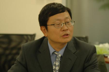 首創證券研究所副所長 王劍輝