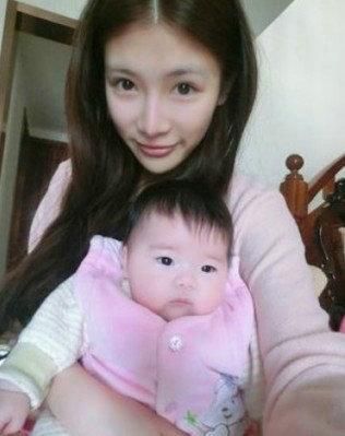 南京富二代殺妻案昨日開審 吉星鵬祁可欣昔日甜蜜合照回顧