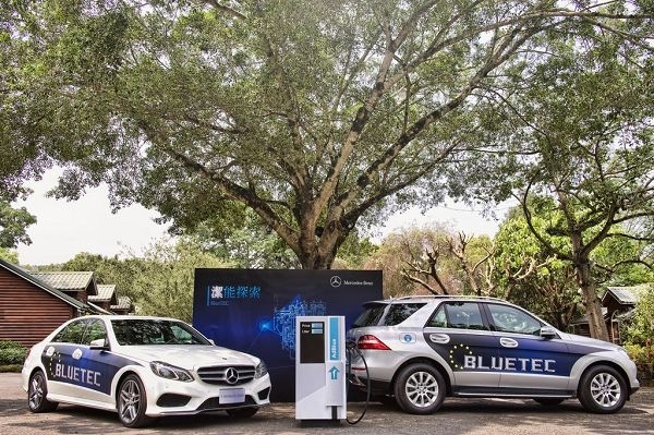 Mercedes-Benz以BlueTEC柴油引擎及BlueTEC HYBRID柴電混合科技，完美結合環保潔能與動力性能(圖片來源:台灣賓士)