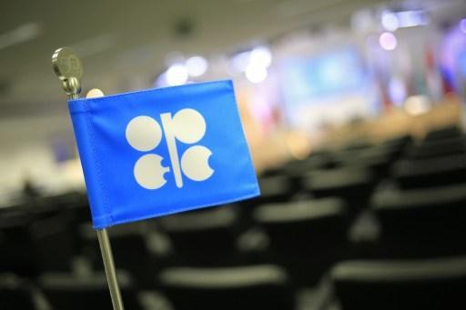 OPEC 要與俄羅斯達成減產合作恐怕沒這麼簡單。 (圖:AFP)