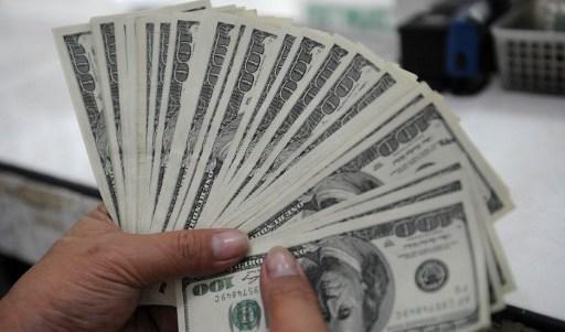 研究指出，美國多數都會區的薪資水準不增反降。 (圖:APF)