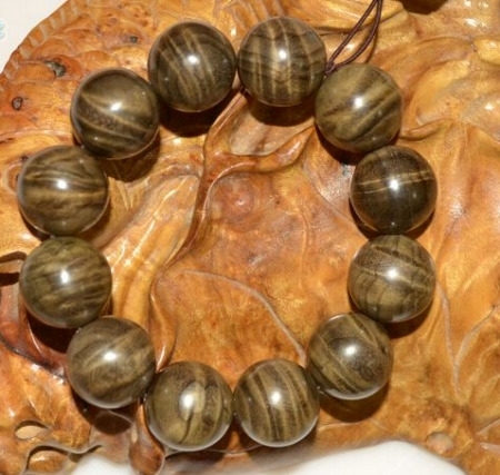 金絲楠