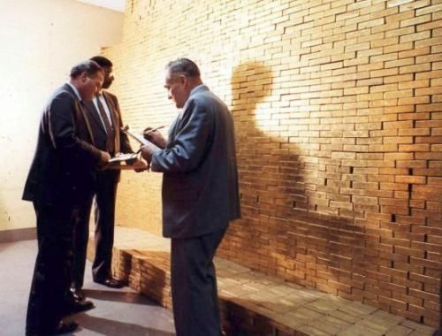 中國為何遲遲不召回在美國的600噸黃金？