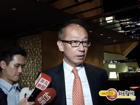 晶華董事長潘思亮。(鉅亨網記者王莞甯台北)