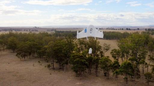 Google X project 正在測試無人機送貨與空投物資任務 (圖:AFP)