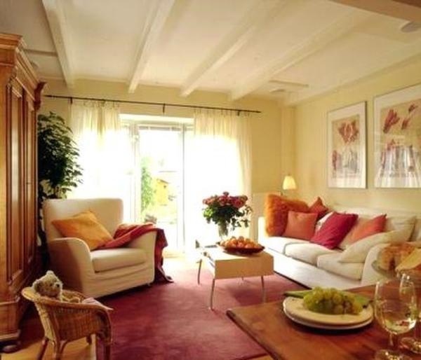 9、客廳窄狹的不要買(客廳窄狹不聚財).