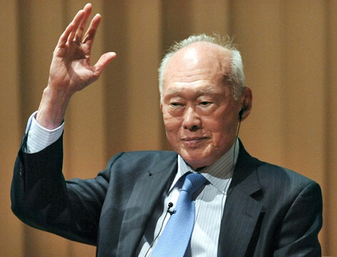 李光耀開創新加坡模式 預言治理中國要完善法制
