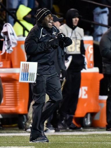 薪資比校長還要高的范德堡大學的美式足球教練 Derek Mason (圖:AFP)