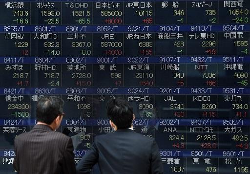 中國和日本股市今年來漲幅強勁 (圖: AFP)