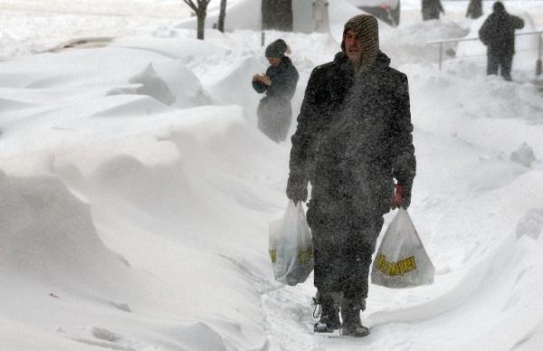 大雪後的基輔 (圖:AFP)