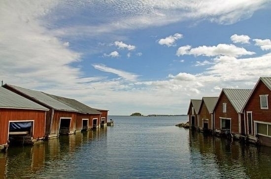 住宅有河流穿過