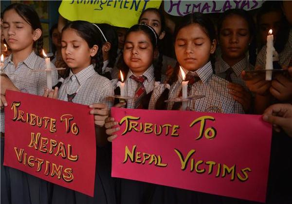 專家：尼泊爾強震重建費用將逾50億美元，約合GDP的20%。 (圖:AFP)